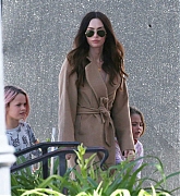 Megan_Fox_-_Out_in_Calabasas_with_her_kids_02232019-06.jpg