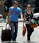 Filename=02.jpg
Filesize=247KiB
Dimensions=1200x1638
Date added=May 30, 2009 02.jpg