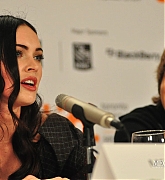 Filename=98.jpg
Filesize=83KiB
Dimensions=1200x797
Date added=Sep 13, 2009 98.jpg
