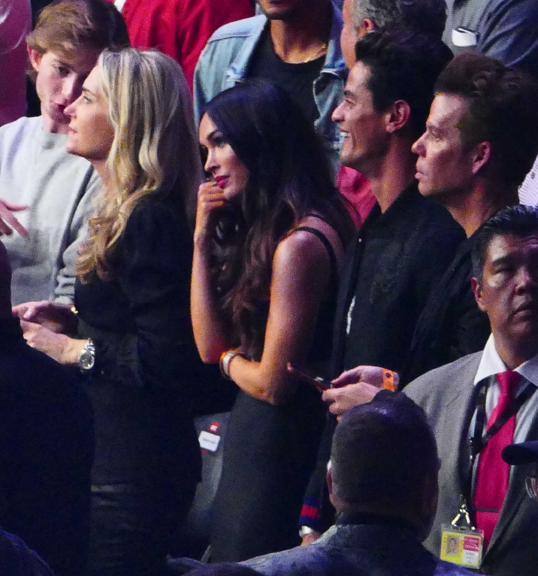 Megan_Fox_-_Conor_Mcgregor_VS_Khabib_Nurmagomedov_fight_in_Las_Vegas2C_NV__10062018-08.jpg