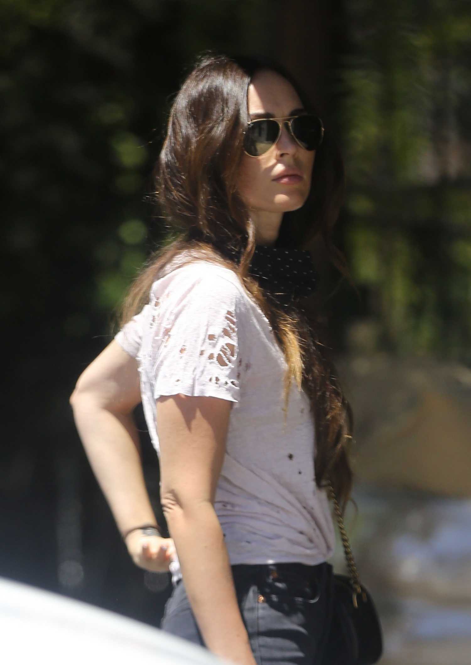 Megan_Fox_-_In_Calabasas2C_California__05142020-09.jpg