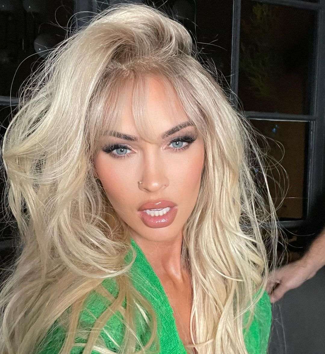 Megan_Fox_Instagram_286929.jpg