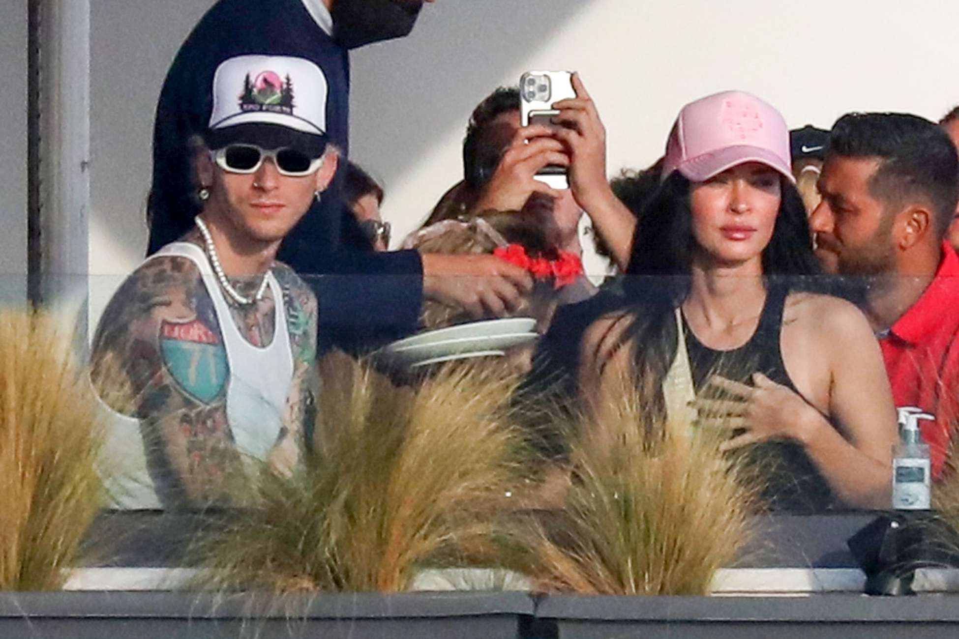 Megan_Fox___MGK_vacationing_together_on_Santorini_island_in_Greece2C_1108202124.jpg