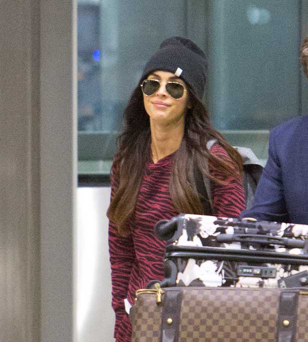 arrives_in_Toronto_to_begin_working_on_her_new_film_Big_Gold_Brick_May_22-01.jpg