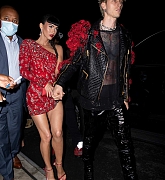 Megan_Fox_-_Heading_to_a_Met_Gala_after_party_in_New_York_September_132C_2021_00002.jpg