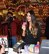 Megan_Fox_-_Liverpool_Fashion_Fest_in_Mexico_City2C_Mexico_on_September_7-43.jpg